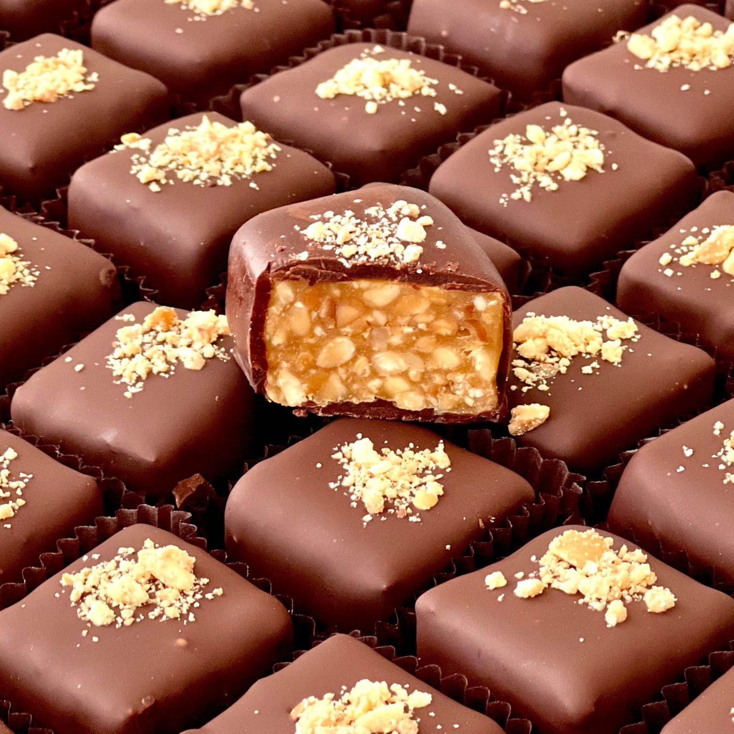 CRUNCHY ALMOND CARAMEL